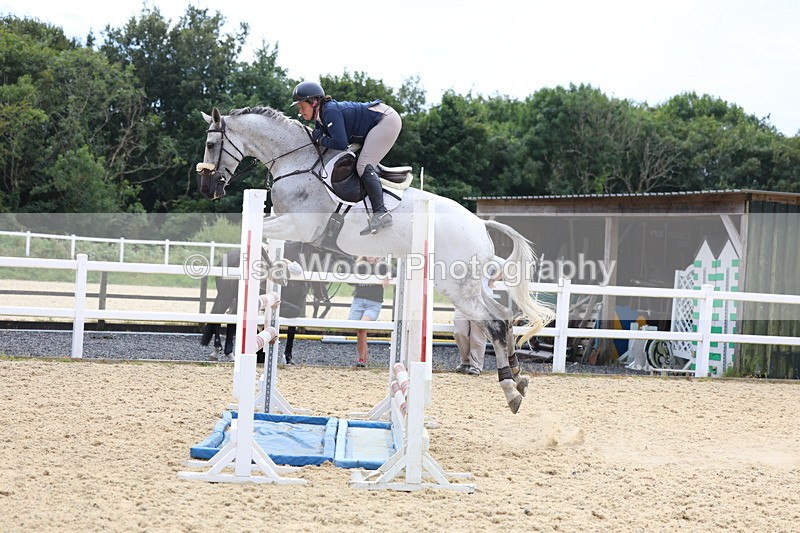 3E7A6335 - Class 8: Senior Newcomers/1.10m open
