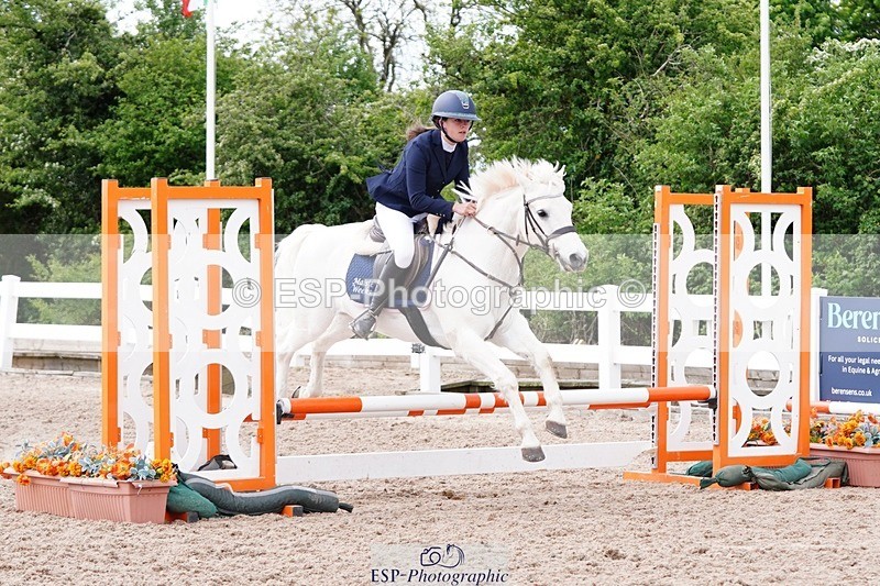 250505-115304-04235 - Cls 18+19 Club and Schools 60cm