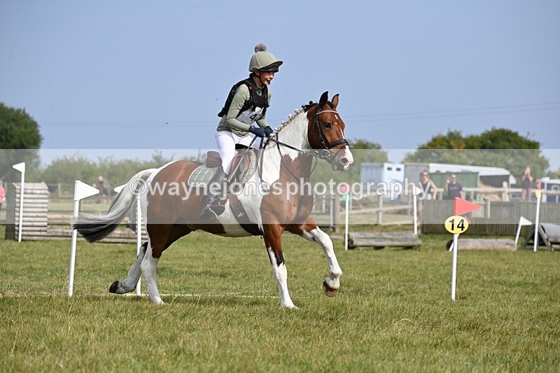 WJ6_2613 - 60cm XC Time 14:21 to 14:47