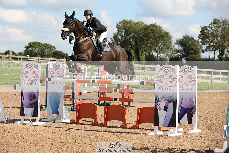 230915A-143513-02642 - Cls 5 National 1.40m