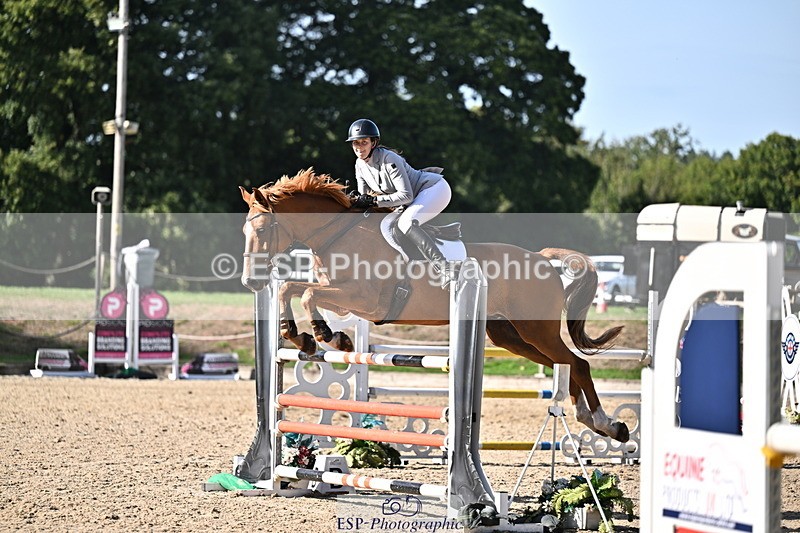 260906A-161525-04620 - Cls 24 Snr Foxhunter