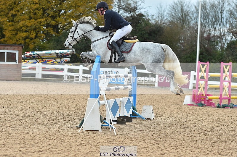 231111A-134716-02174 - Cls 13 Foxhunter