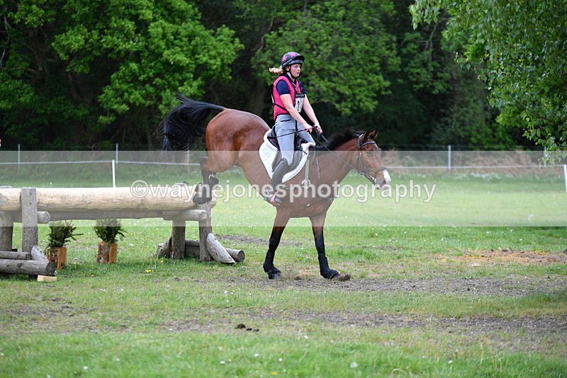 WJ5_5206 - Time 12:04 to 13:05