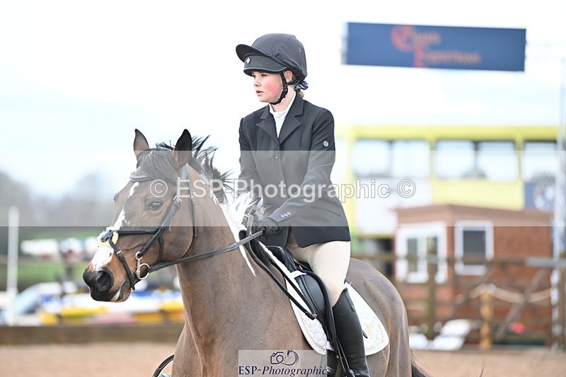 231203A-111359-00764 - Cls 16+17 Club and Schools 80cm