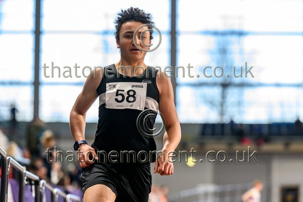 AgeInd25SAT-911054 - Track Male