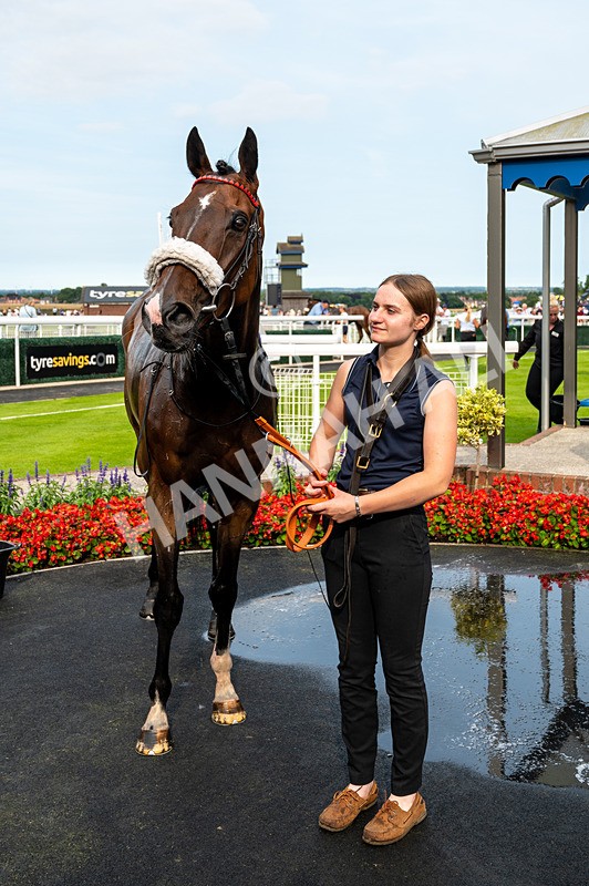 300724-Race 6-Bell Shot-0815 - Race 6