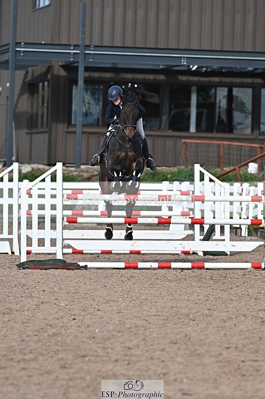 261028-134027-00742 - Newcomers and 1.10m