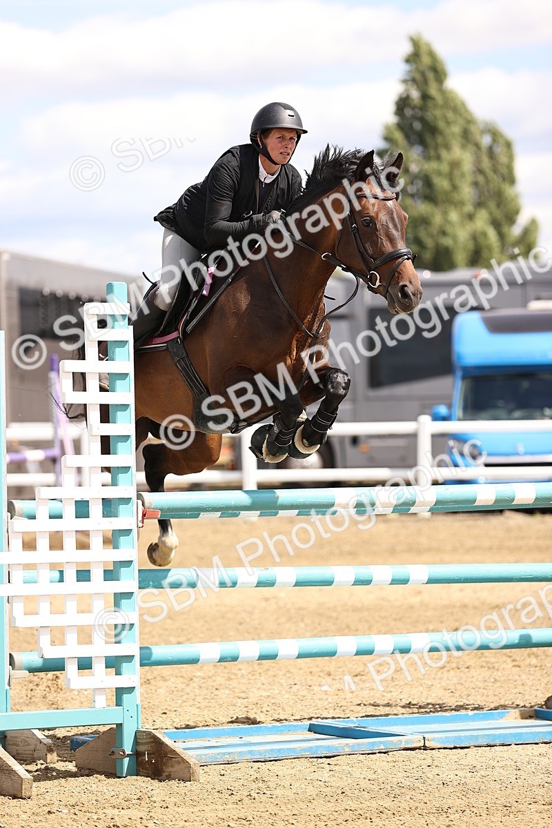 SBM_001162 - Class 6 - Senior Newcomers - 1.10m