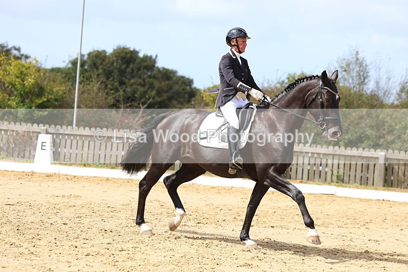 3E7A3821 - Class 8: Novice 6 Section A Championship