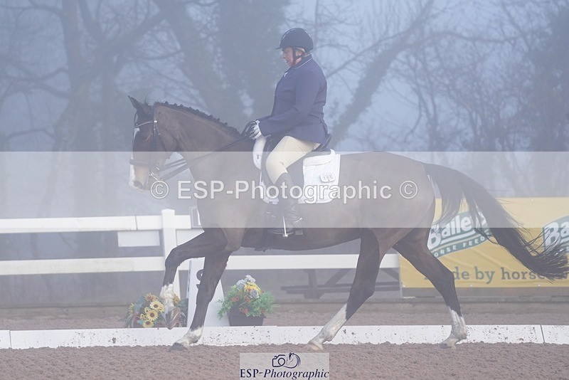 260213-091020-00507 - 105-Nicola.Seal