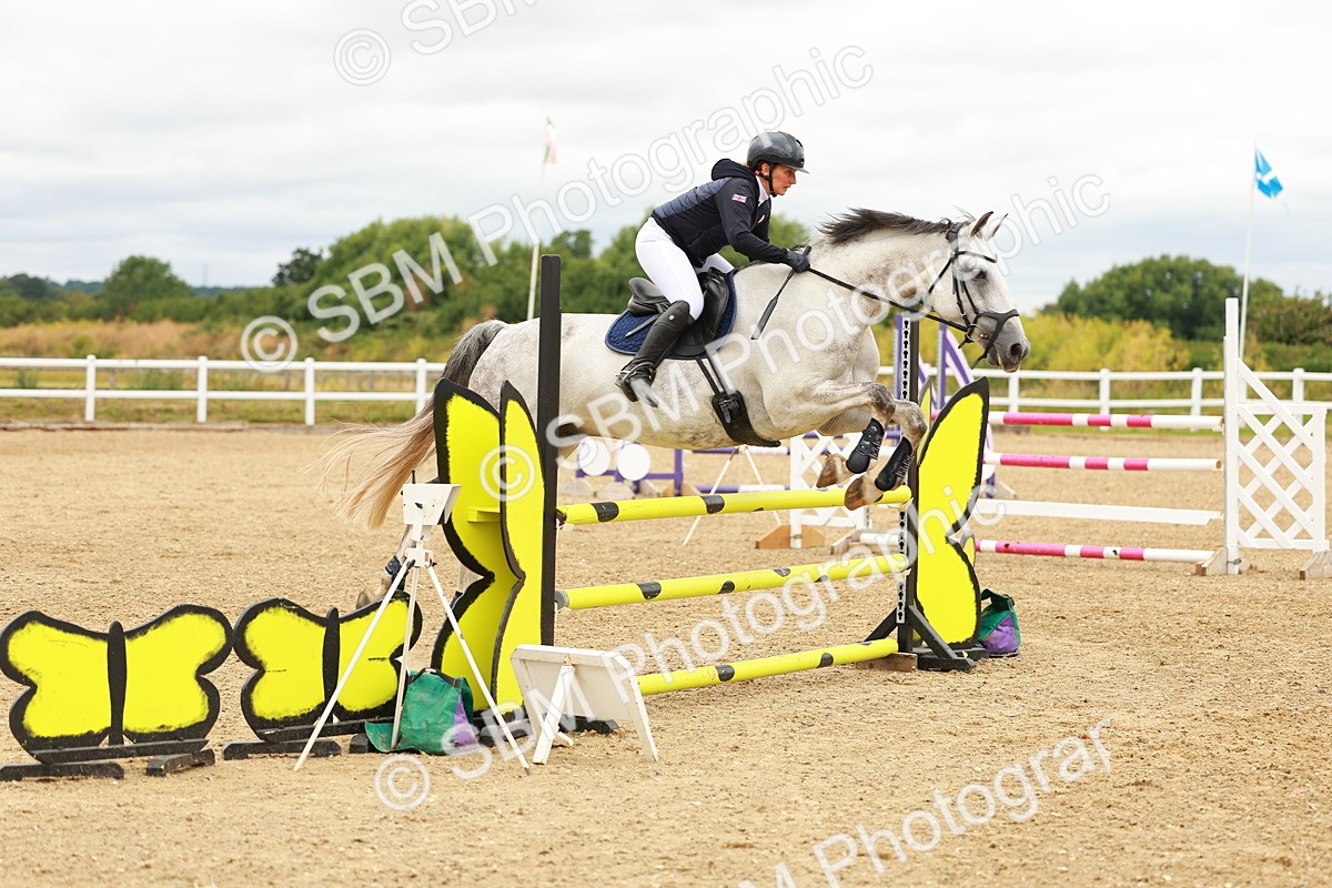 SBM_001947 - Class 9 - Senior British Novice - 90cm