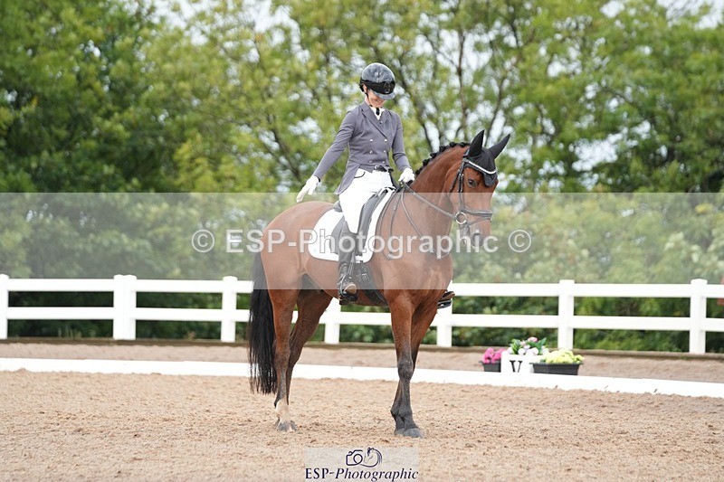 250907-110214-05960 - 040-Rianne.FultonSunset.Mojito