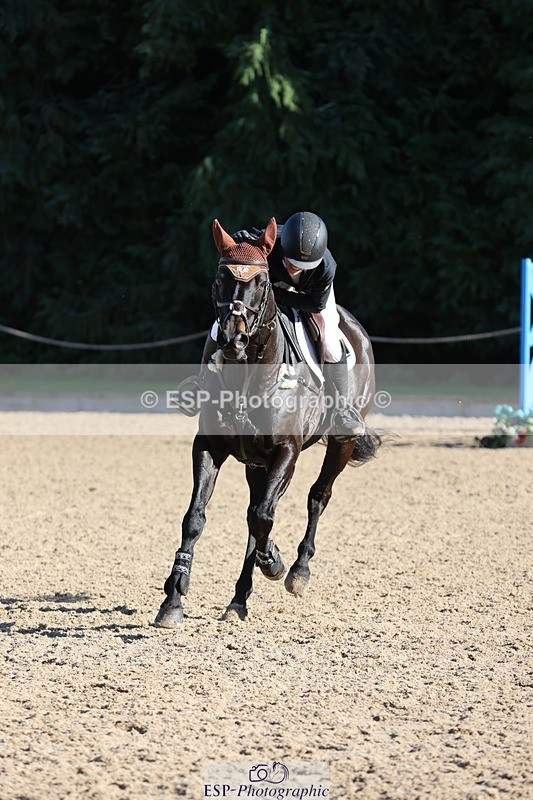 241027-112807-16795 - 463-Ilaria.Serra-FOXBURY.STORMBORN