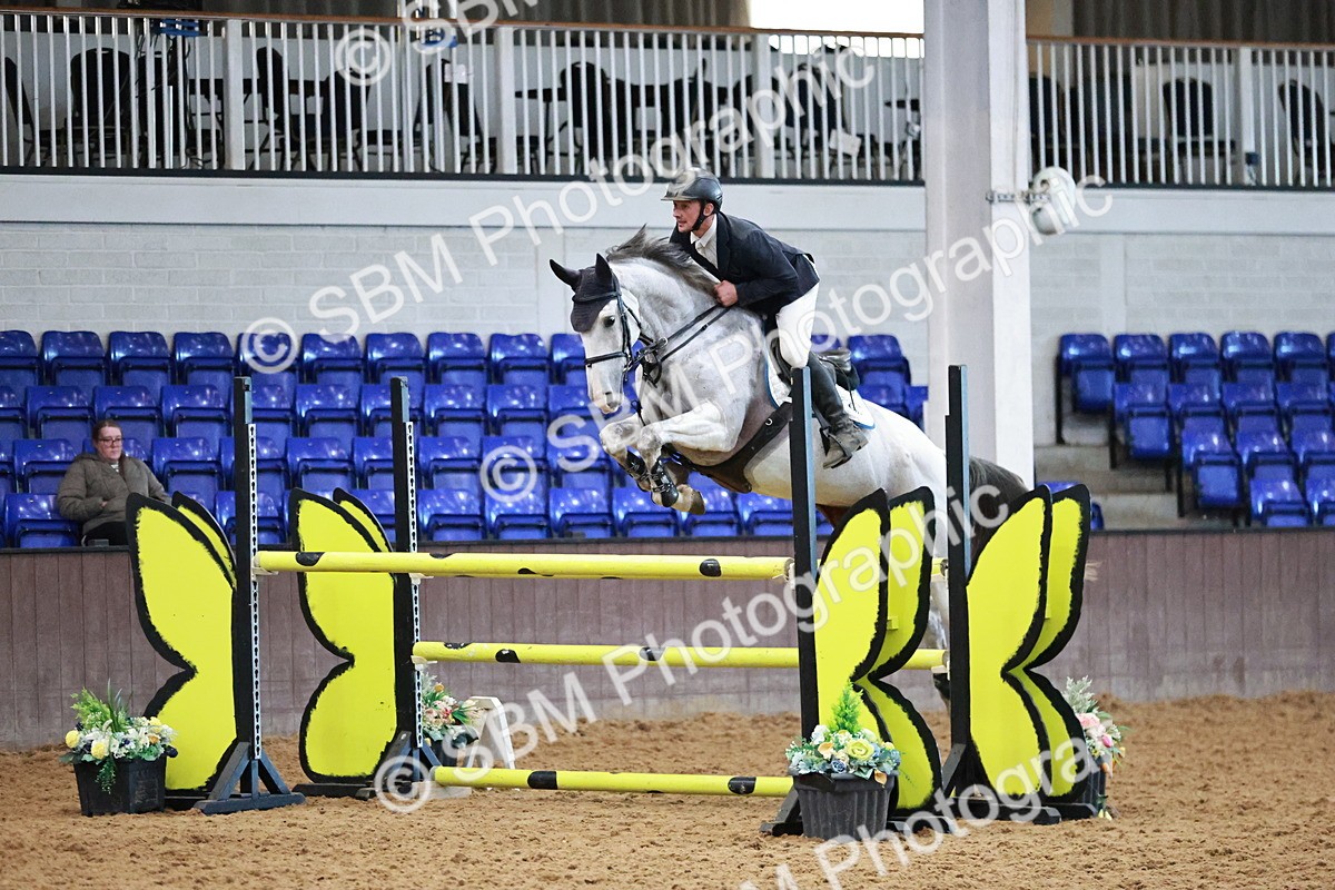 SBM_002001 - Class 5 - Senior Foxhunter 1.20m