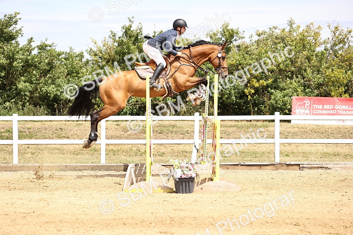 SBM_010385 - Class 9 - Senior Foxhunter - 1.20m Open