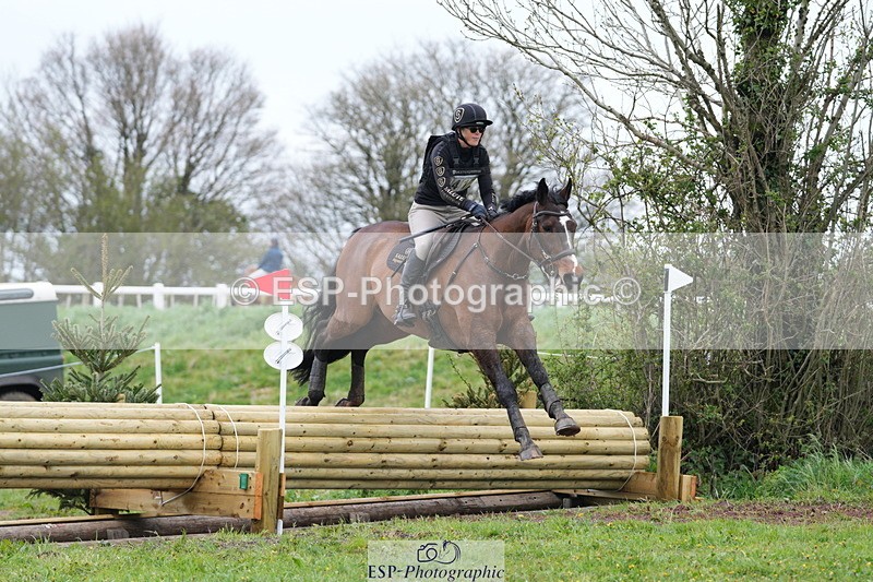 250419-123755-09974 - 417-Anna.Bruce-APPLE.PYE