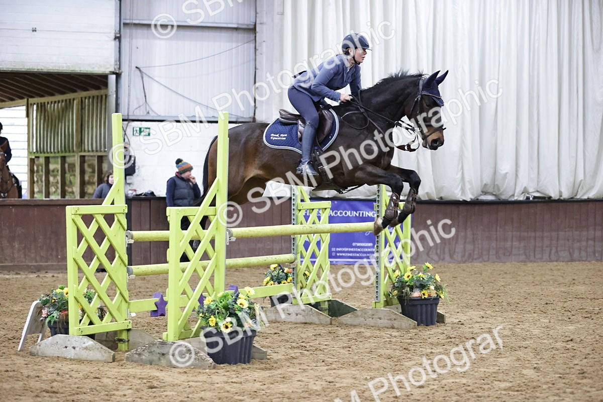 SBM_000617 - Class 3 - Nupafeed Supplements Senior Discovery/ 1m Open