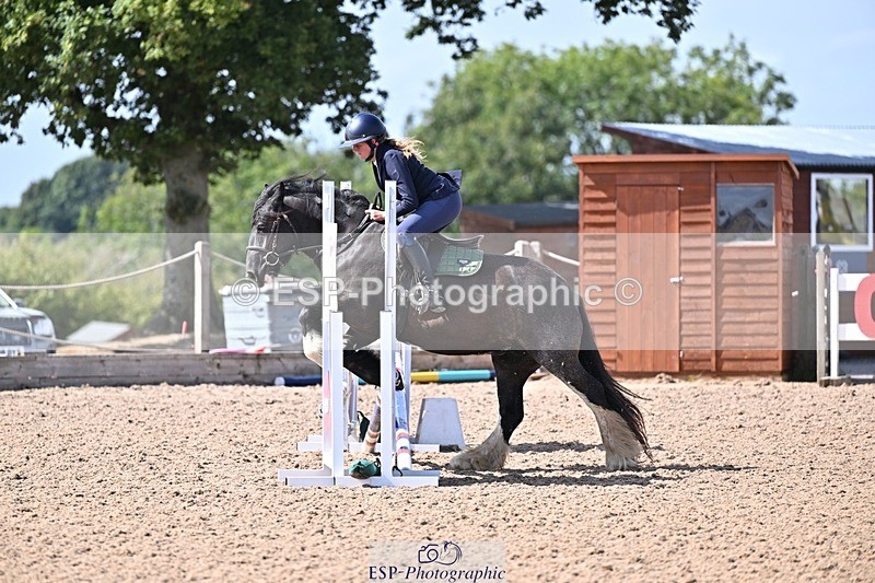 250826-145251-00046 - Clear Round and 60cm