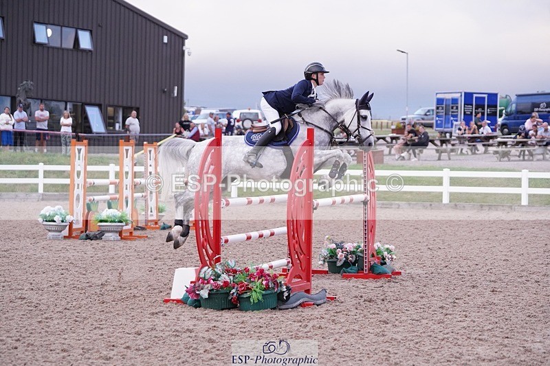 250628-204028-08644 - Cls 26 Pony Foxhunter & 1.10m Open