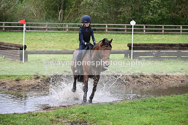 WJ6_4465 - Time at Photographer 11:57 to 12:14