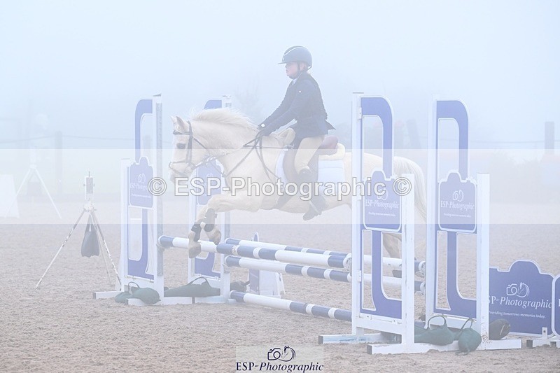 251115-101435-00424 - Cls 20+21 Club and Schools 60cm