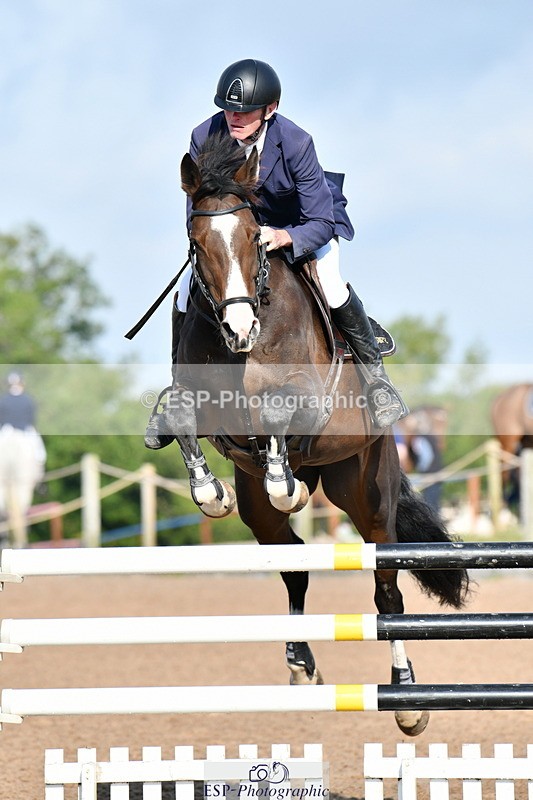 240915A-095620-08877 - Cls 25 Snr 1.20m Open