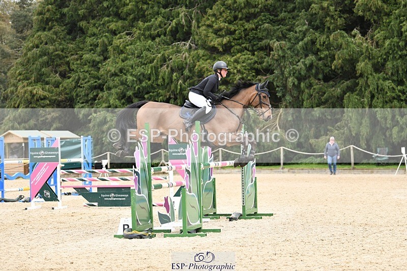 240414-140609-03695 - Cls 05A&B Snr Fox & 120 Open