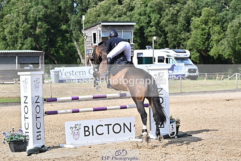 250704A-165019-12173 - Cls 23 Snr Foxhunter