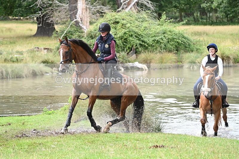 WJ7_3289 - Time at Water 12:15 to 12:50