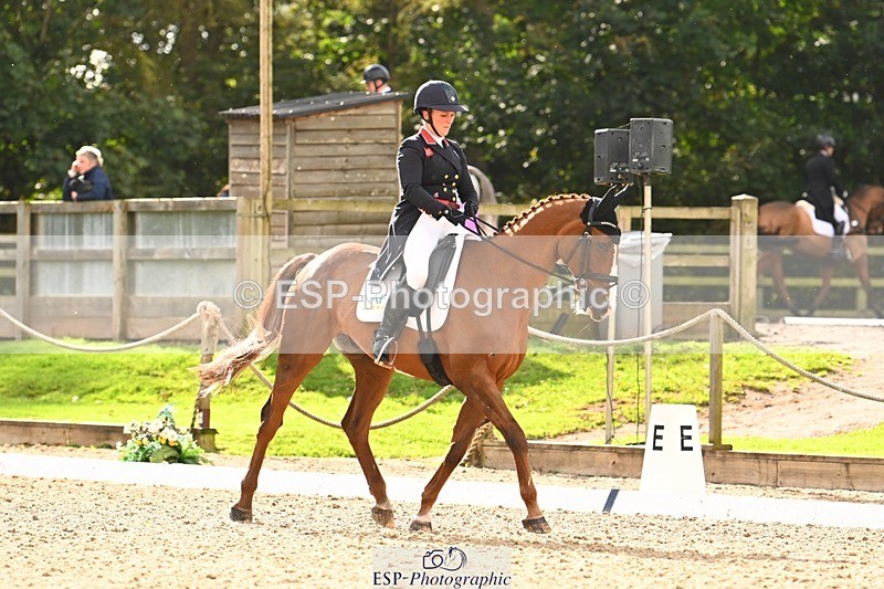 231020-140916-09844 - 305-CHILLI.KNIGHT-Gemma.Stevens-DR