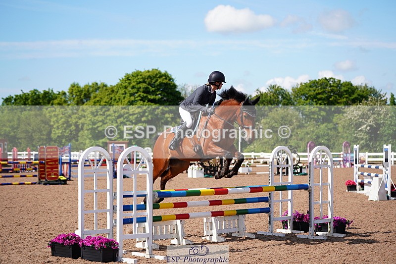 240525A-092350-05088 - Cls 13 Snr 1.05m and 1.10m