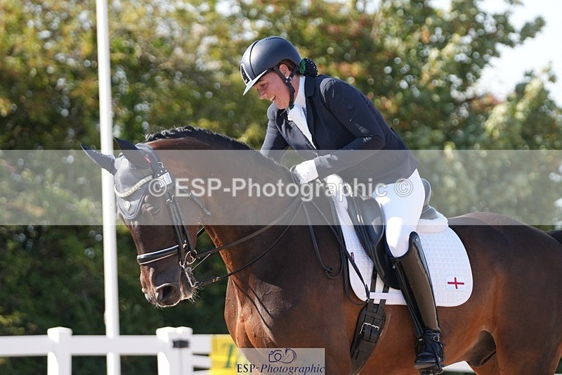 250906-153231-04794 - 110-Chelsea.DonovanFrankie.zenturio