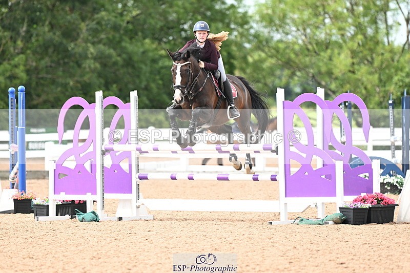 240726A-153759-02326 - Cls 11 1.05m Amateur Qualifier