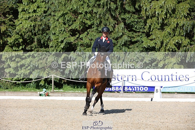 230526-170739-07908 - 175-MONBEG_EQUITY-Tom_McEwen-WEDTrotUp+DR