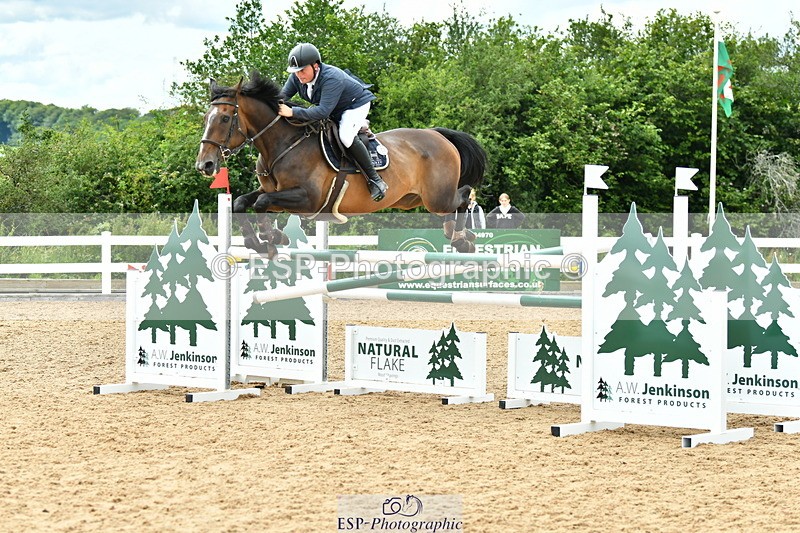 230721A-144817-07104 - Cls 22, 1 Star Gold 1.30m