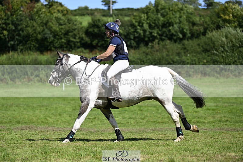 240811A-111757-01421 - 011-