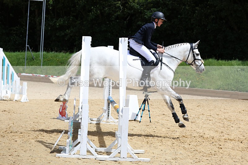 3E7A2701 - Class 4: 70 -75cm Part B