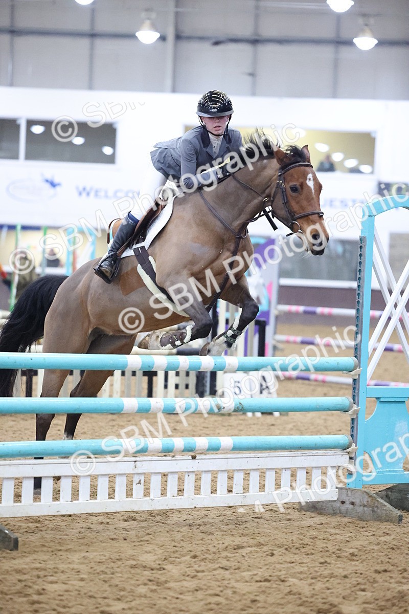 SBM_003164 - Class 11 - Blue Chip Pony Newcomers - 1.00m Open