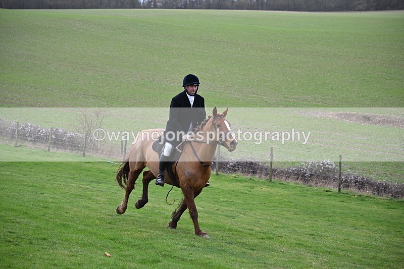 WJ6_9024 - Line Three