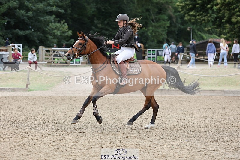 250705A-173041-16520 - Cls 37 1.05m Amateur Quali