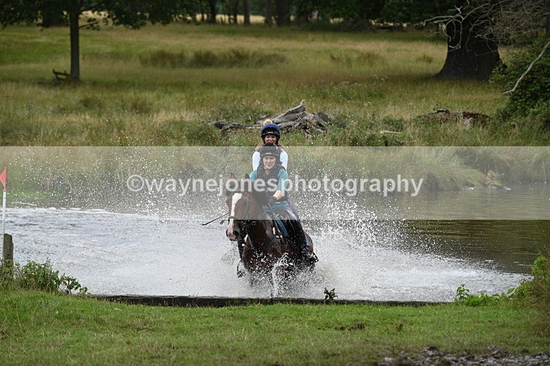 WJ7_3888 - Time at Water 12:52 to 13:22