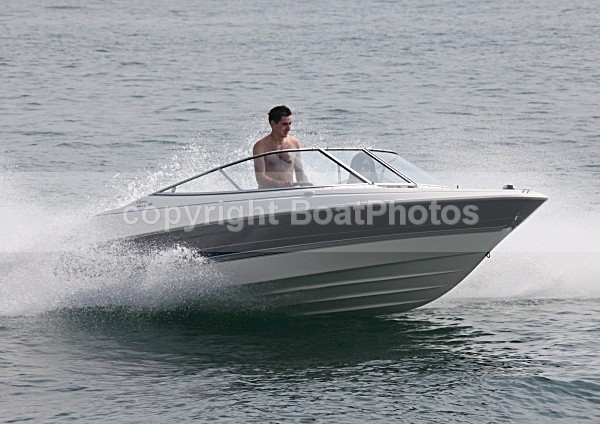 090809 BAYLINER IMG_6792 - Speedboats
