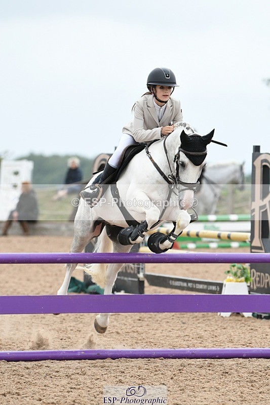 250807-112508-00652 - 90cm Round 1