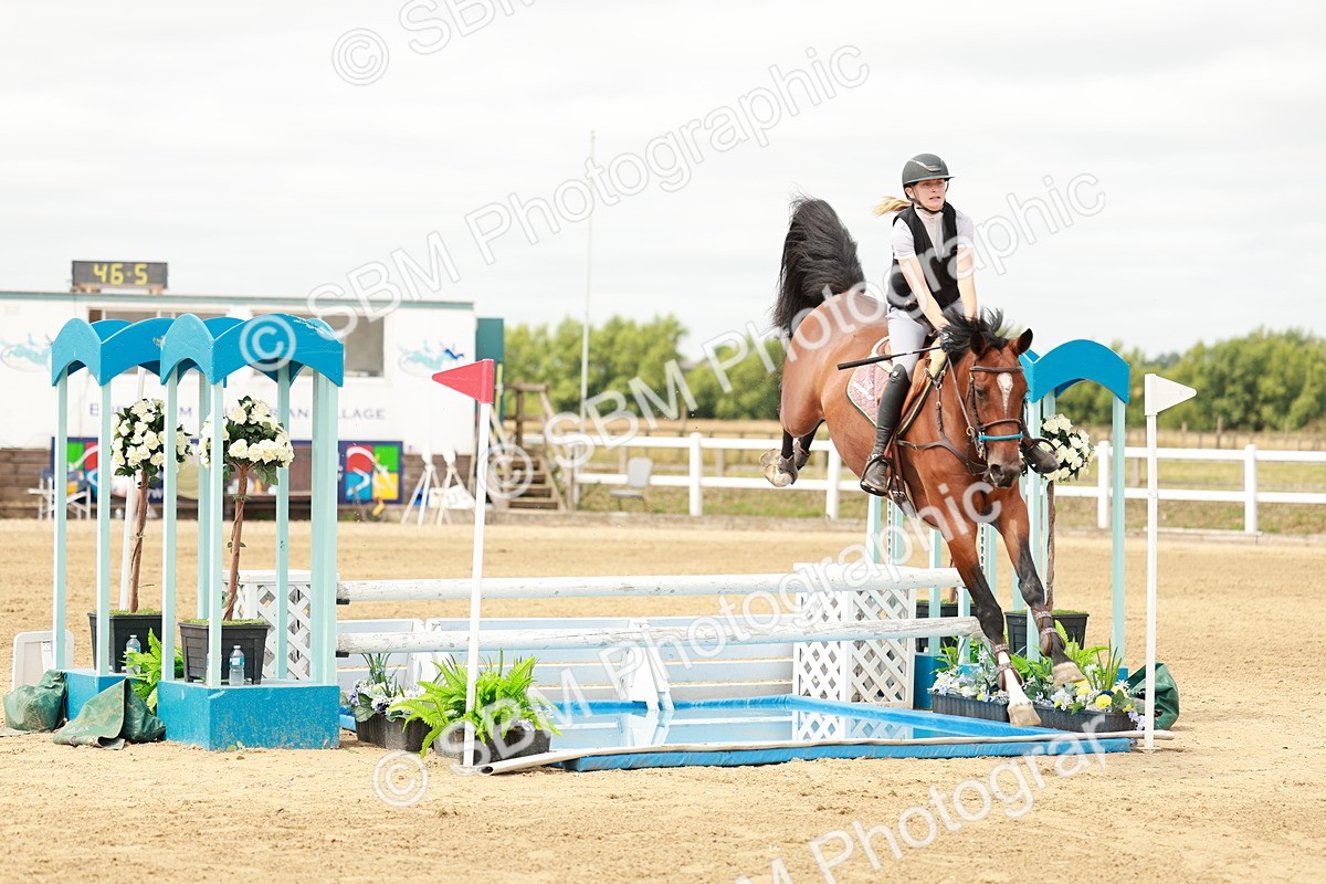 SBM_017378 - Class 21 - Senior Newcomers Championship 2d Rd