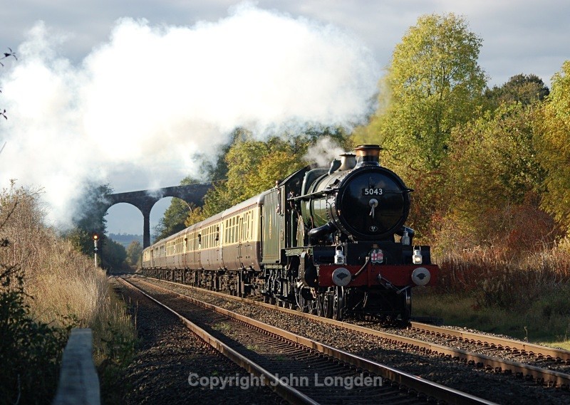 16.10.10 - GWR Castle 5043 Earl of Mount Edgcumbe, Newbiggin - Newbiggin