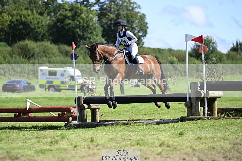 240811A-110546-01330 - 059