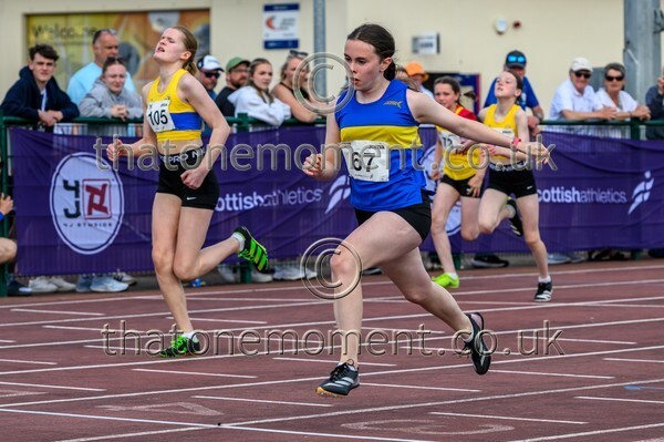 West25Sat-910238 - Track Female Set Two