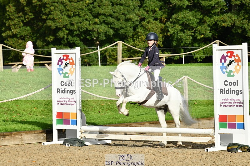 251004A-093805-00207 - Classes 1-2-3 40cm