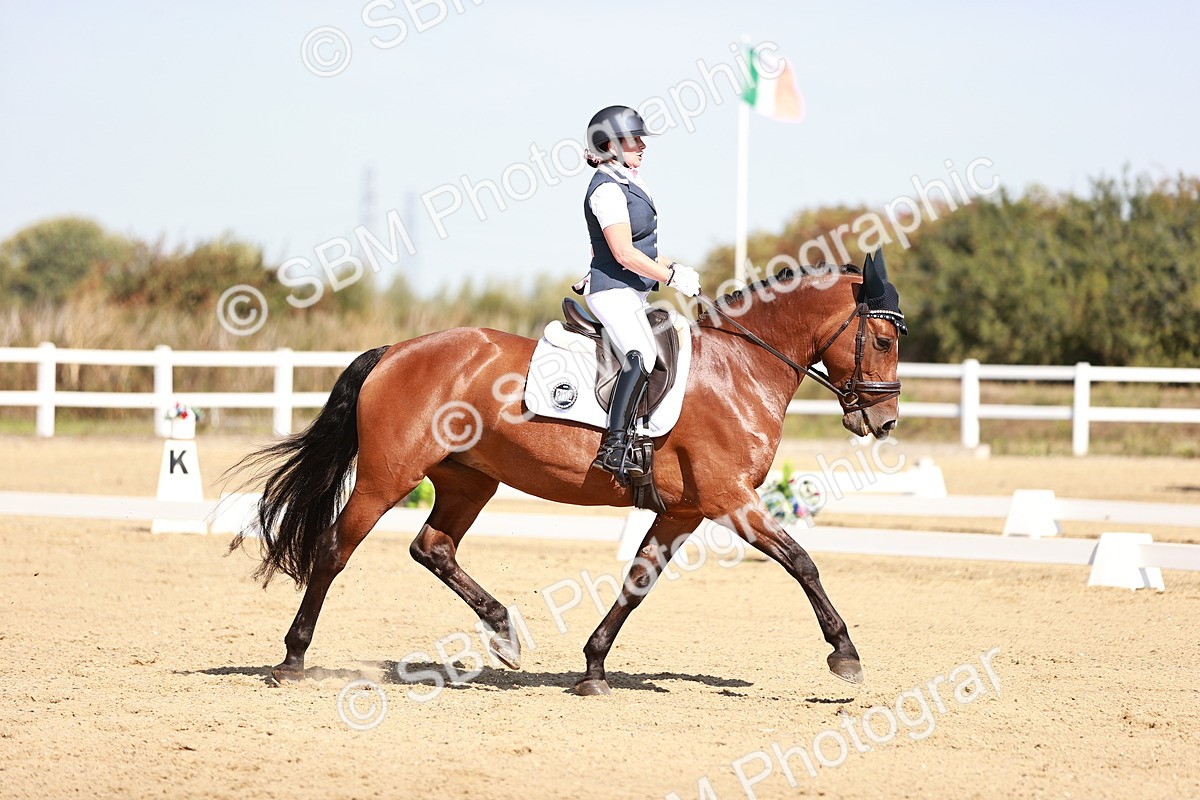 SBM_004420 - Class 12 - Novice 5 - 10.31-11.41