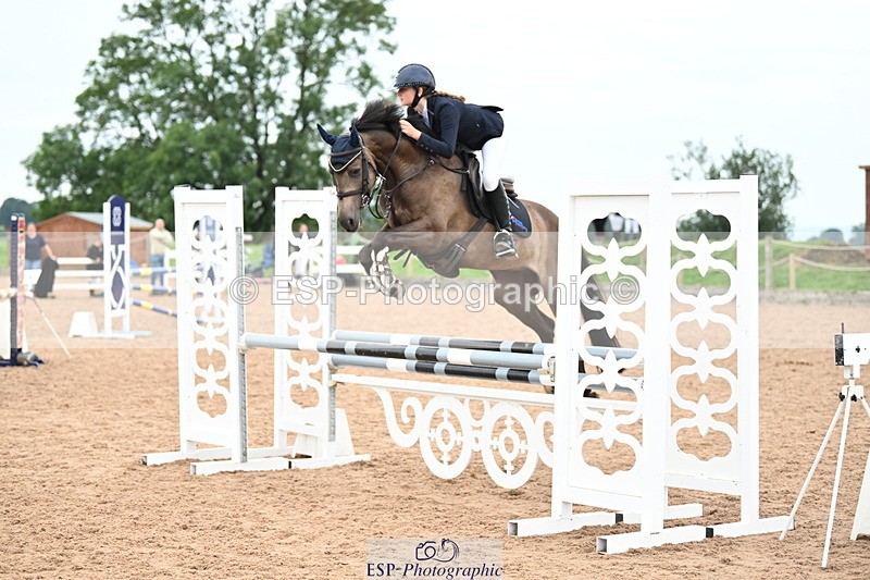 240907A-130112-01824 - Cls 3 Pony Medium Team 80cm & 90cm